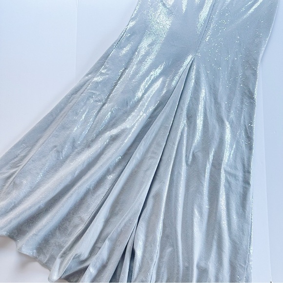 Mac Duggal Ieena Fully Sequined Plunging Trumpet Gown Shimmering Ice - Picture 11 of 13